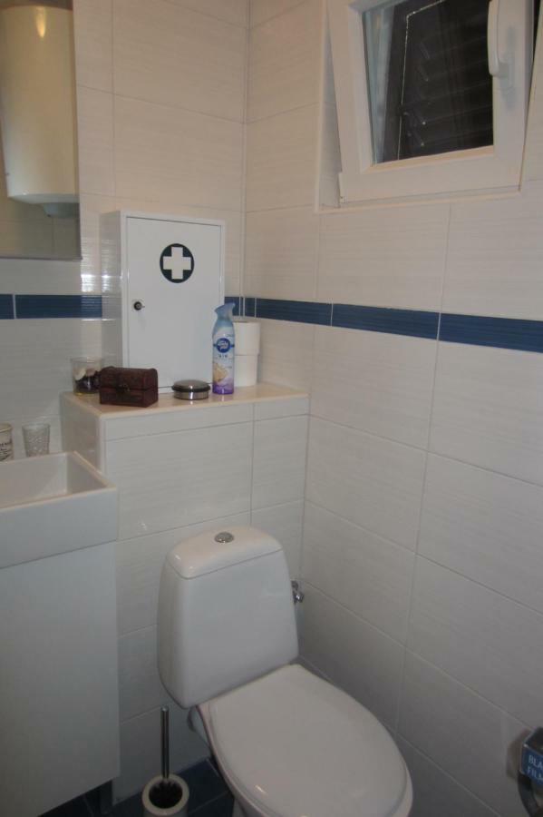 Apartman Valinor Miholascica Exterior photo