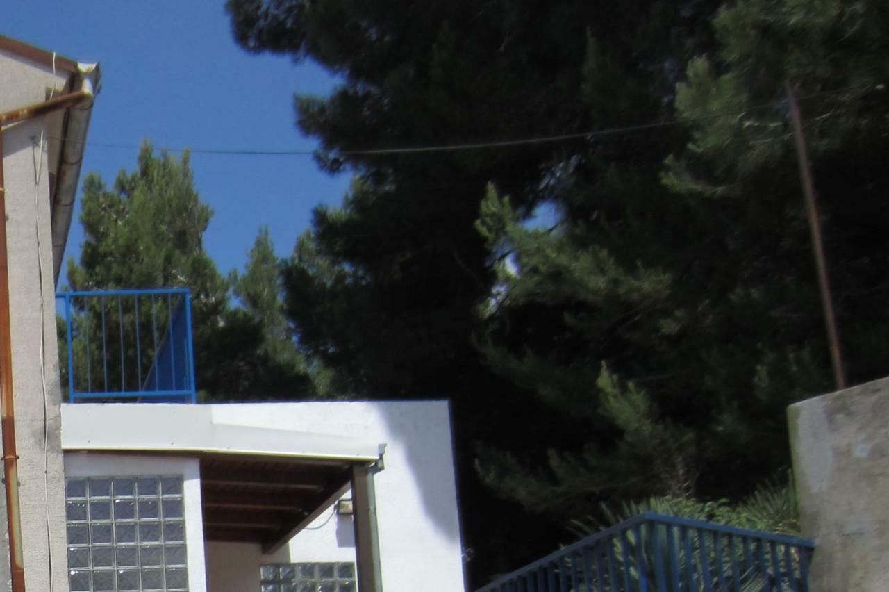 Apartman Valinor Miholascica Exterior photo